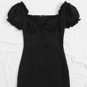 Cute Tie front crinkle dress